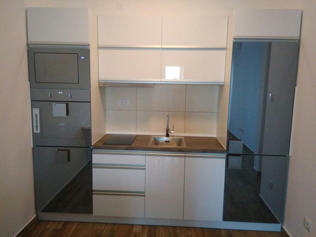 Apartment Victoria Dobra Voda Ngoại thất bức ảnh