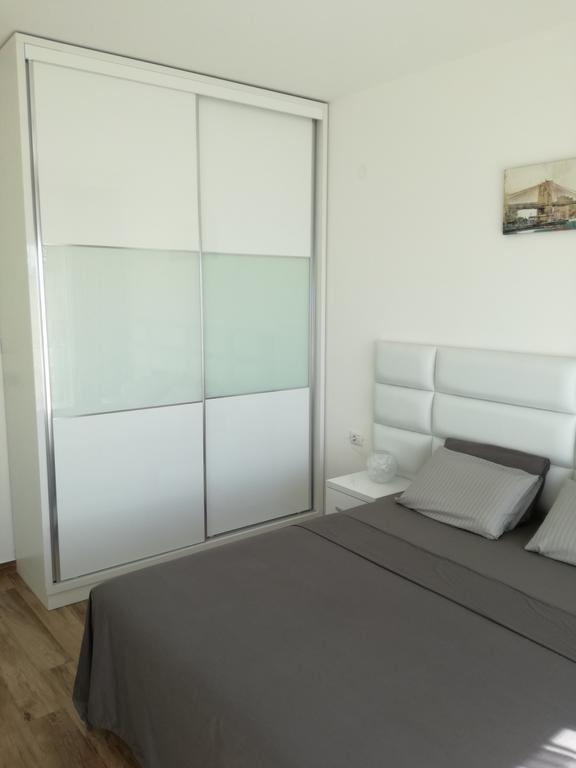 Apartment Victoria Dobra Voda Ngoại thất bức ảnh
