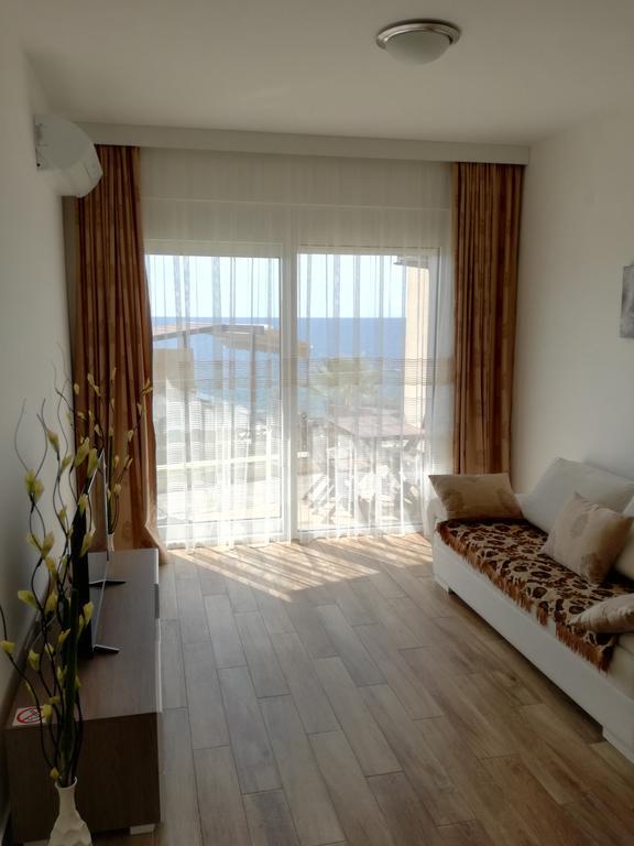 Apartment Victoria Dobra Voda Ngoại thất bức ảnh