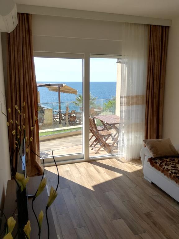Apartment Victoria Dobra Voda Ngoại thất bức ảnh
